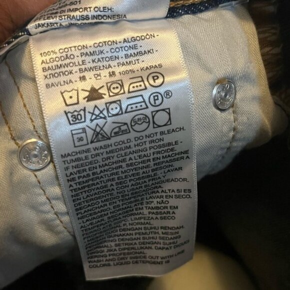 Levi’s 501® HIGH RISE WOMEN'S SHORTSSize 25 - Picture 12 of 13